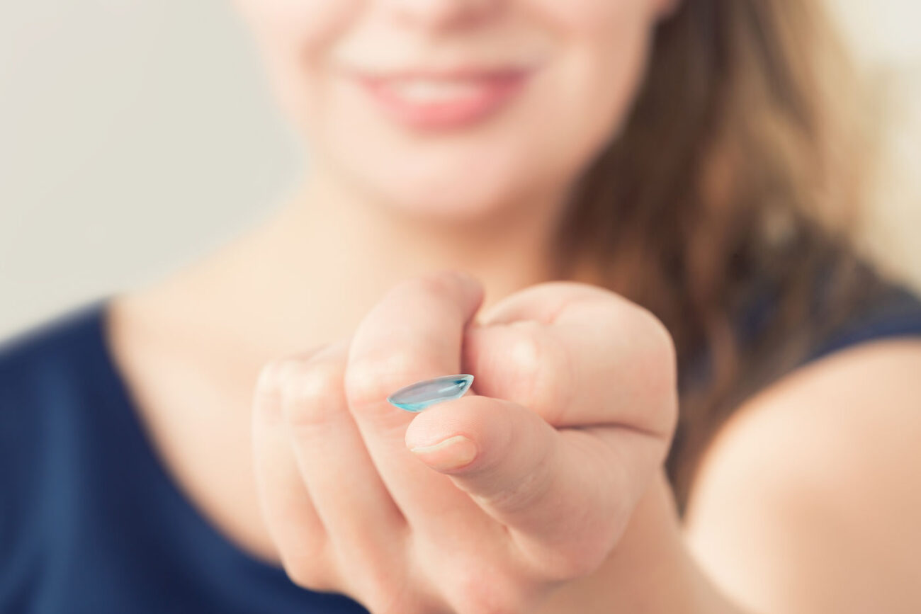 contact-lenses